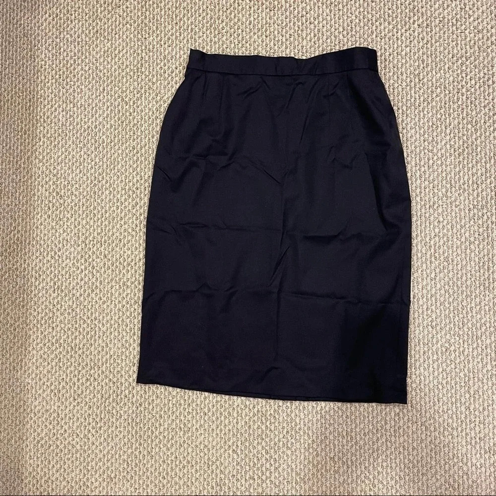 Escada Margaretha Ley Pure Virgin Wool Classic Pencil Skirt Size 40 Black 6940
